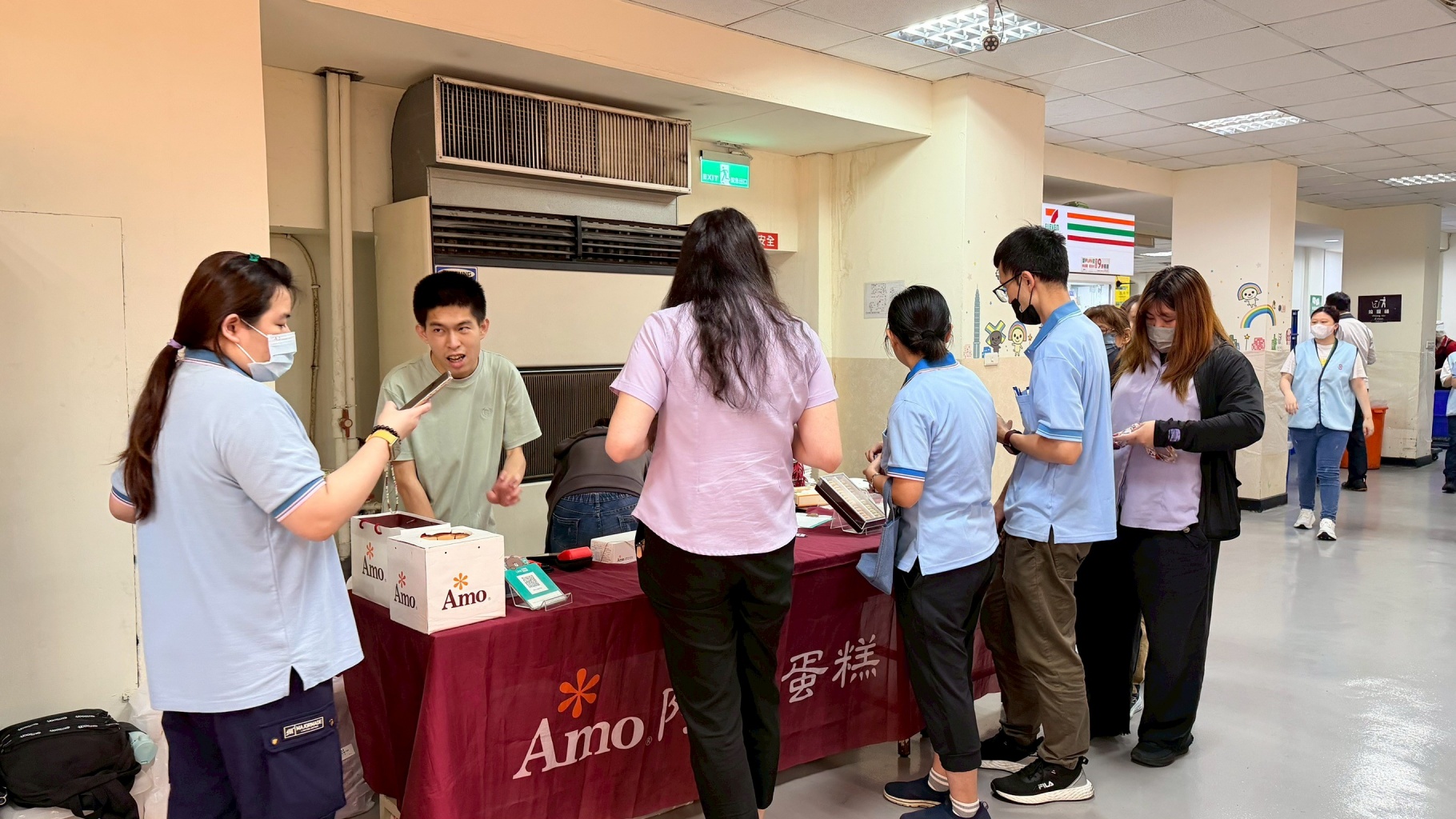 攜手北大實習商店：阿默蛋糕快閃活動圓滿落幕