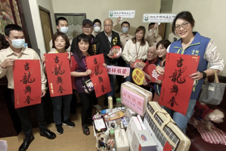 新日興淨灘活動